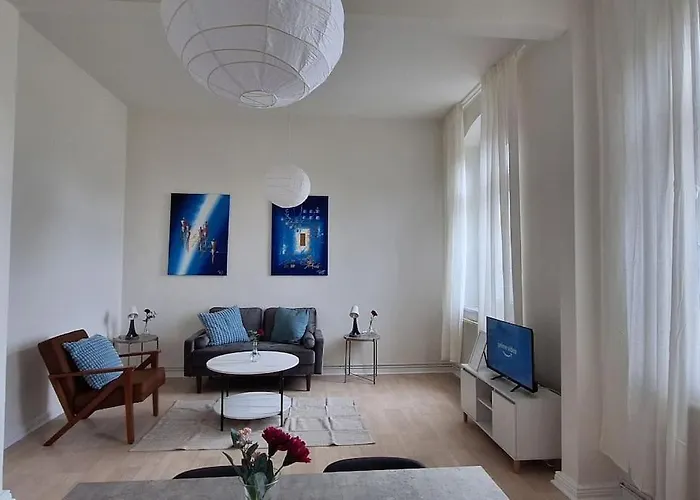 Tolle Moderne Altbau Wohnung